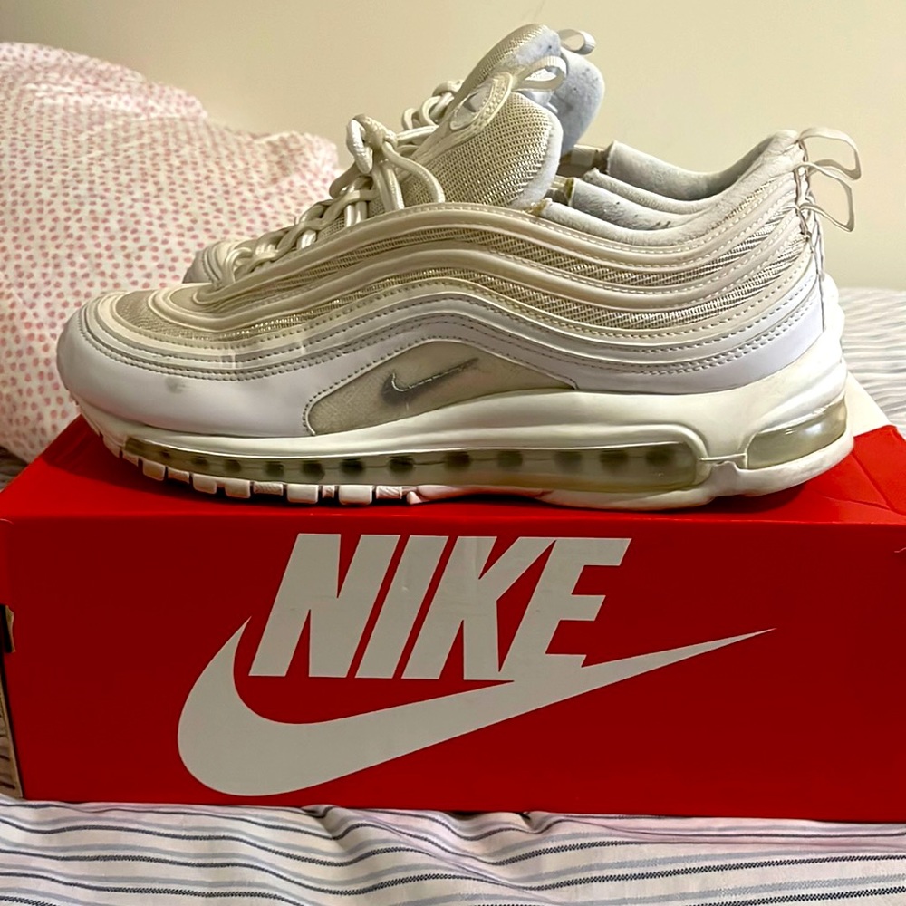 Nike Air Max 97 ‘Triple White Wolf Grey’